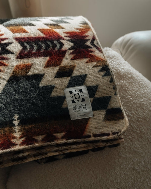 Handcrafted Ecuadorian Queen Blanket - Campfire Ash | Secoya Throw