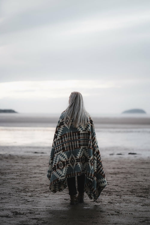 Handcrafted Recycled Acrylic Blanket Queen - Mint Green | Secoya Throw