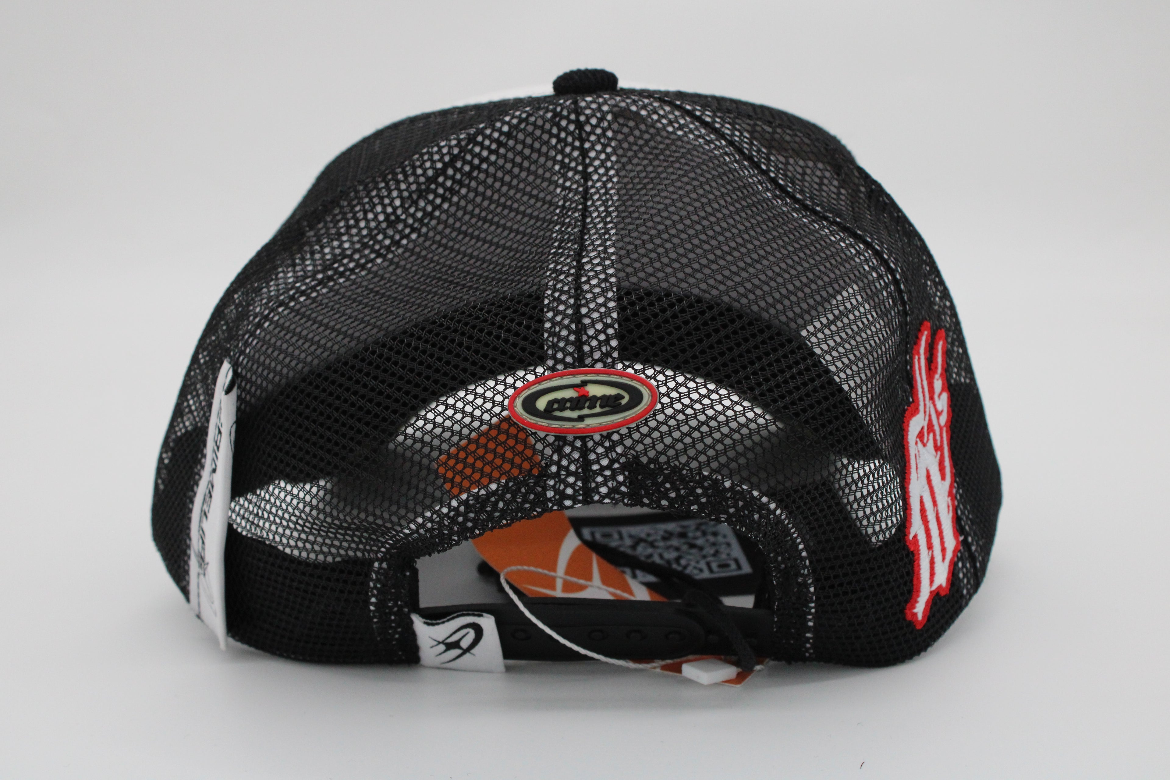 Maraki Candle - Red Currant Juniper Scented Candle with Peppermint