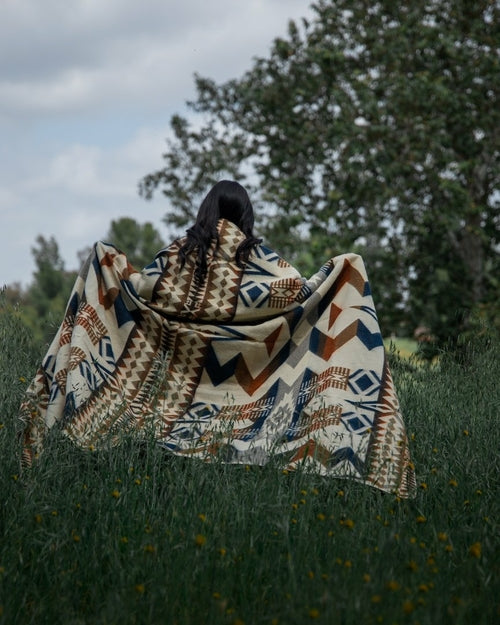 Handcrafted Ecuadorian Queen Blanket - Earth Tone | Awa Throw
