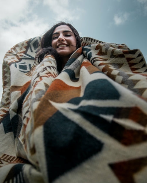 Handcrafted Ecuadorian Queen Blanket - Earth Tone | Awa Throw