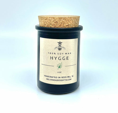Hygge Candle - Teakwood Cedar Scented Candle with Leather & Sandalwood