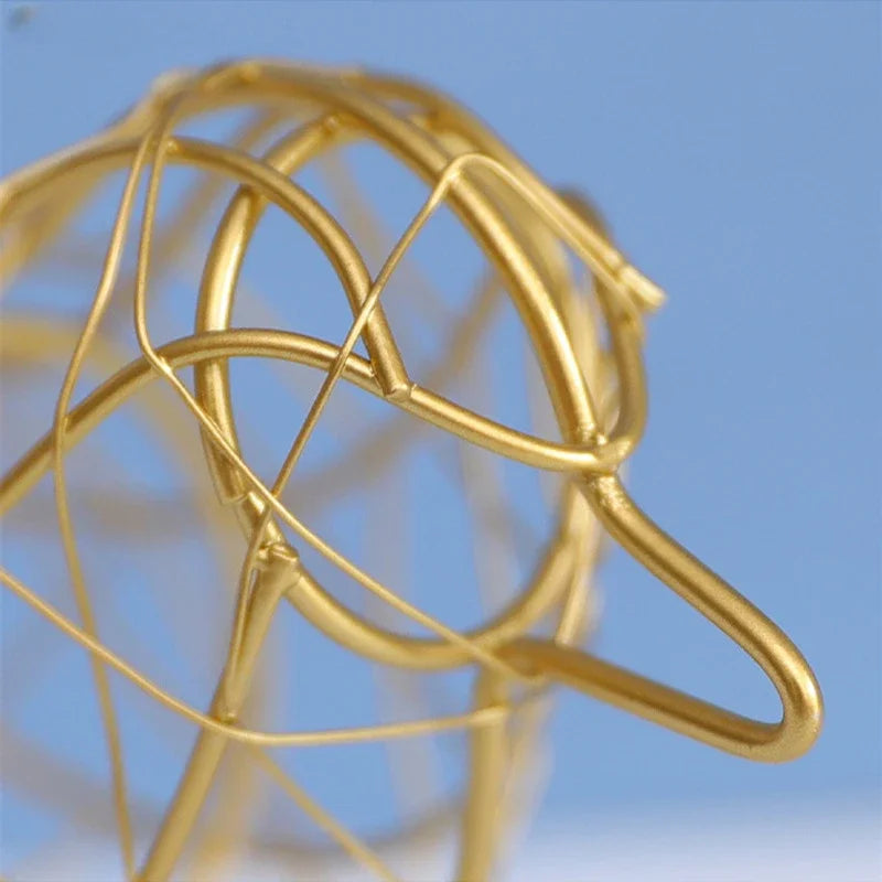 Nordic Metal Bird Sculpture - Abstract Iron Bird Figurine for Home Decor & Gift