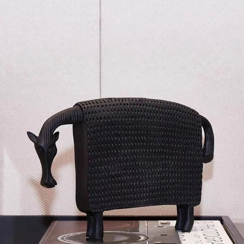 Vintage Minimalist Home Decor Ornament - Designer Accent for Living Room & Entryway