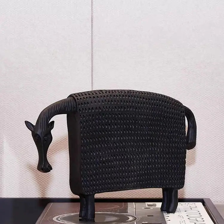 Vintage Minimalist Home Decor Ornament - Designer Accent for Living Room & Entryway