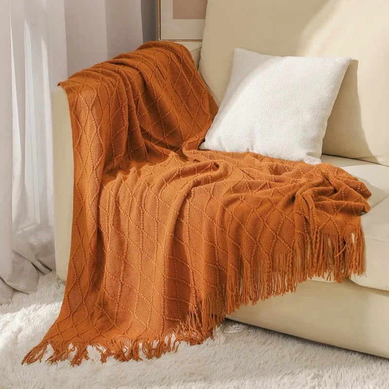 Nordic Knitted Throw Blanket - Soft Shawl for Sofa & Bed