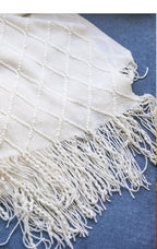 Nordic Knitted Throw Blanket - Soft Shawl for Sofa & Bed