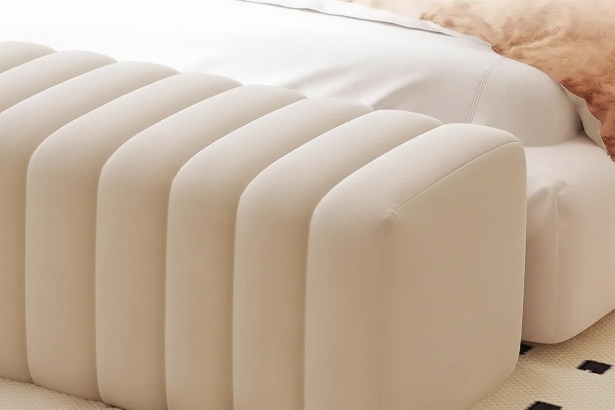 Bed End Bench - Upholstered Bedroom Bench for Shoe Changing & Dressing Room