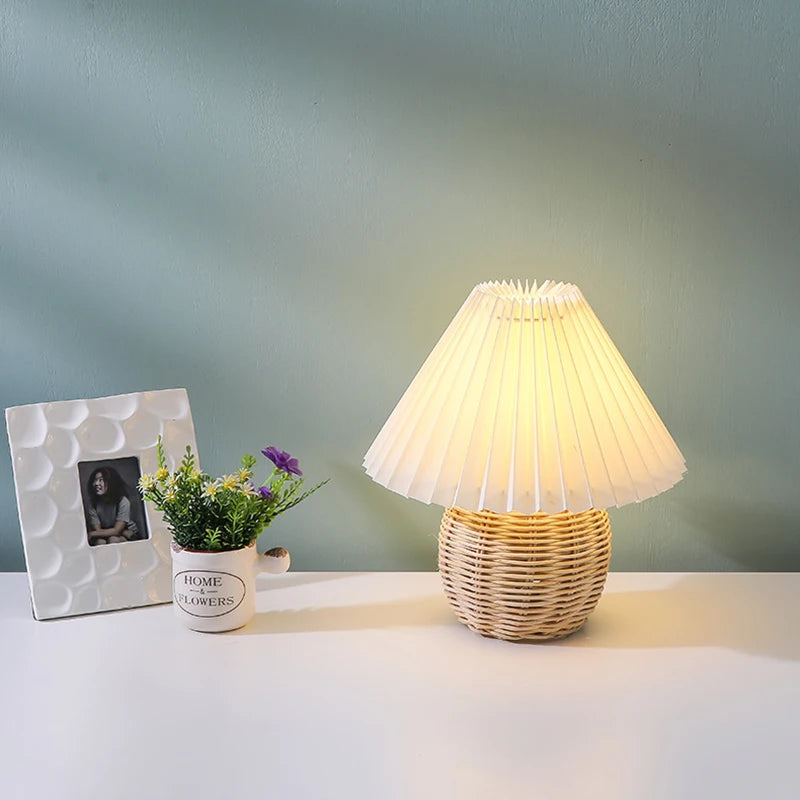 LED Pleated Lampshade - Retro Rattan Bedside Desk Lamp