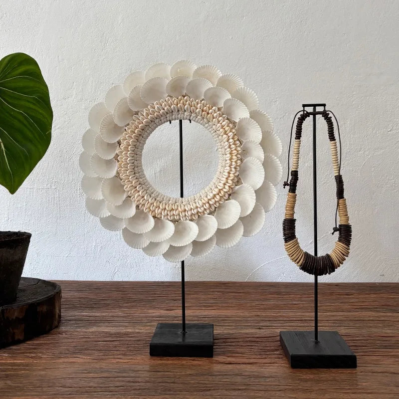 Natural Seashell Décor - Handcrafted Coastal Display for Entryway & Living Room