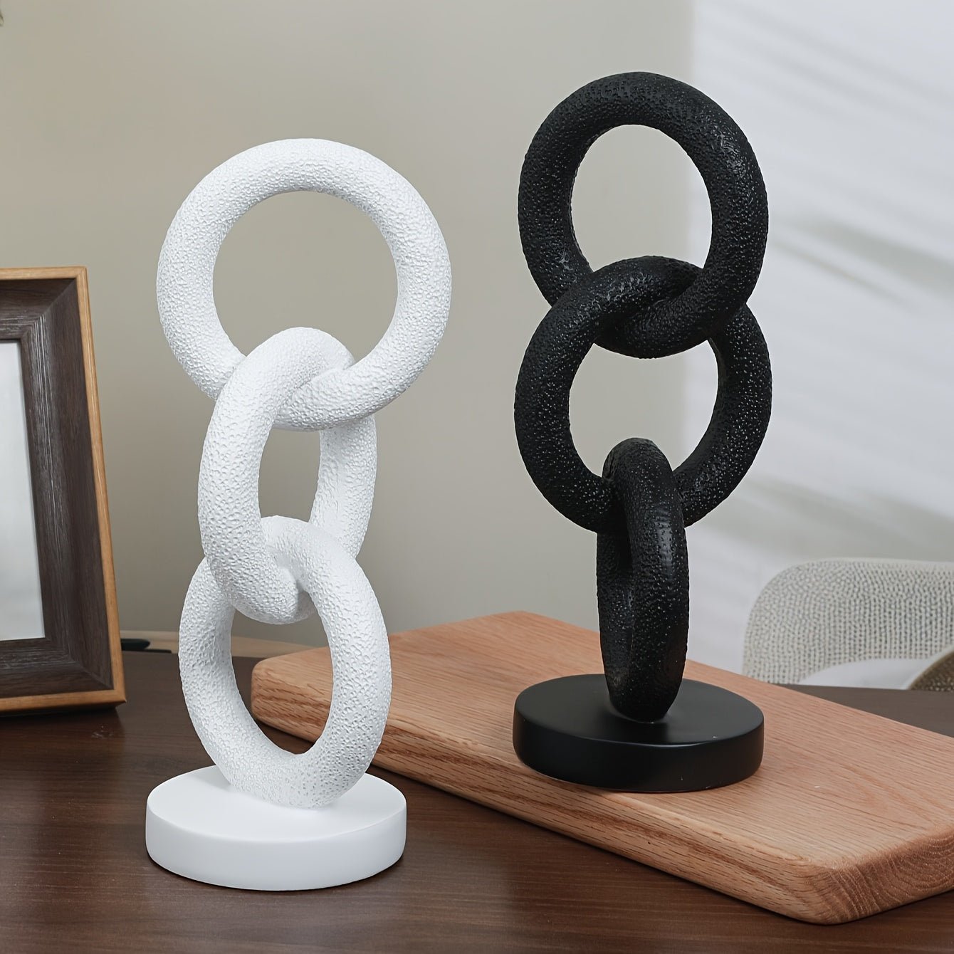 Black Resin Sculpture - Modern Geometric Circle Décor for Living Room & Bedroom